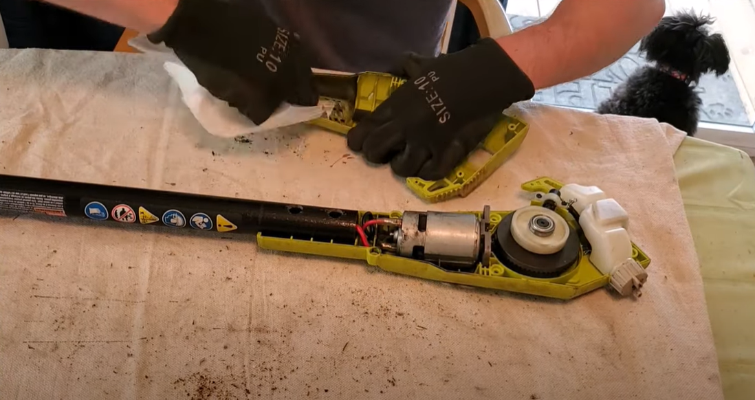 Ryobi Pole Saw Problems What to Do? PoleSawGuide