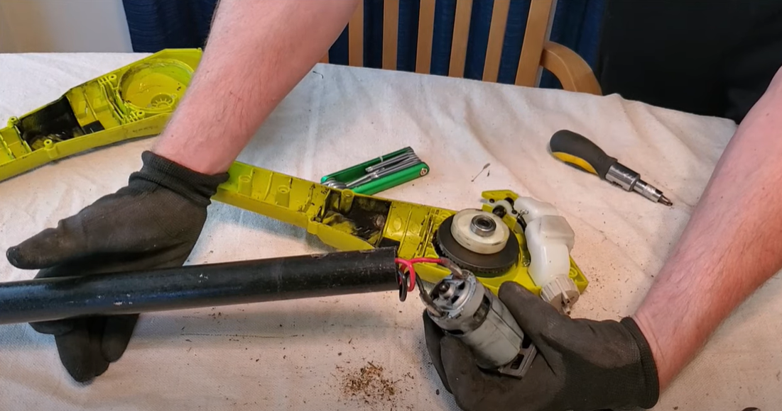 Ryobi Pole Saw Problems What to Do? PoleSawGuide